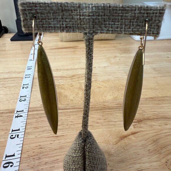 Long Gold-Tone Lucite Dangle Earrings With Fishhook Backs - Picture 7 of 10